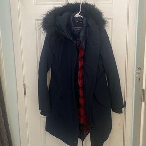 Navy blue Tommy Hilfiger winter jacket